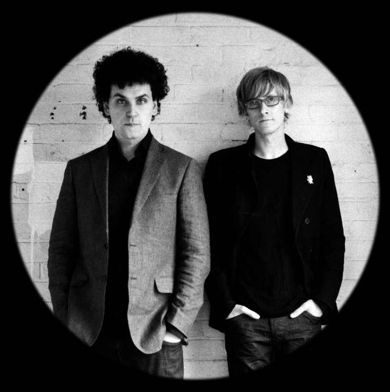 simian_mobile_disco_photo_11